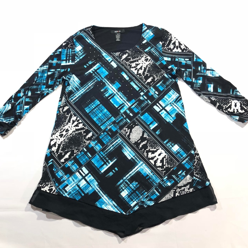Style & Company Snake Skin Geometric Print Top M